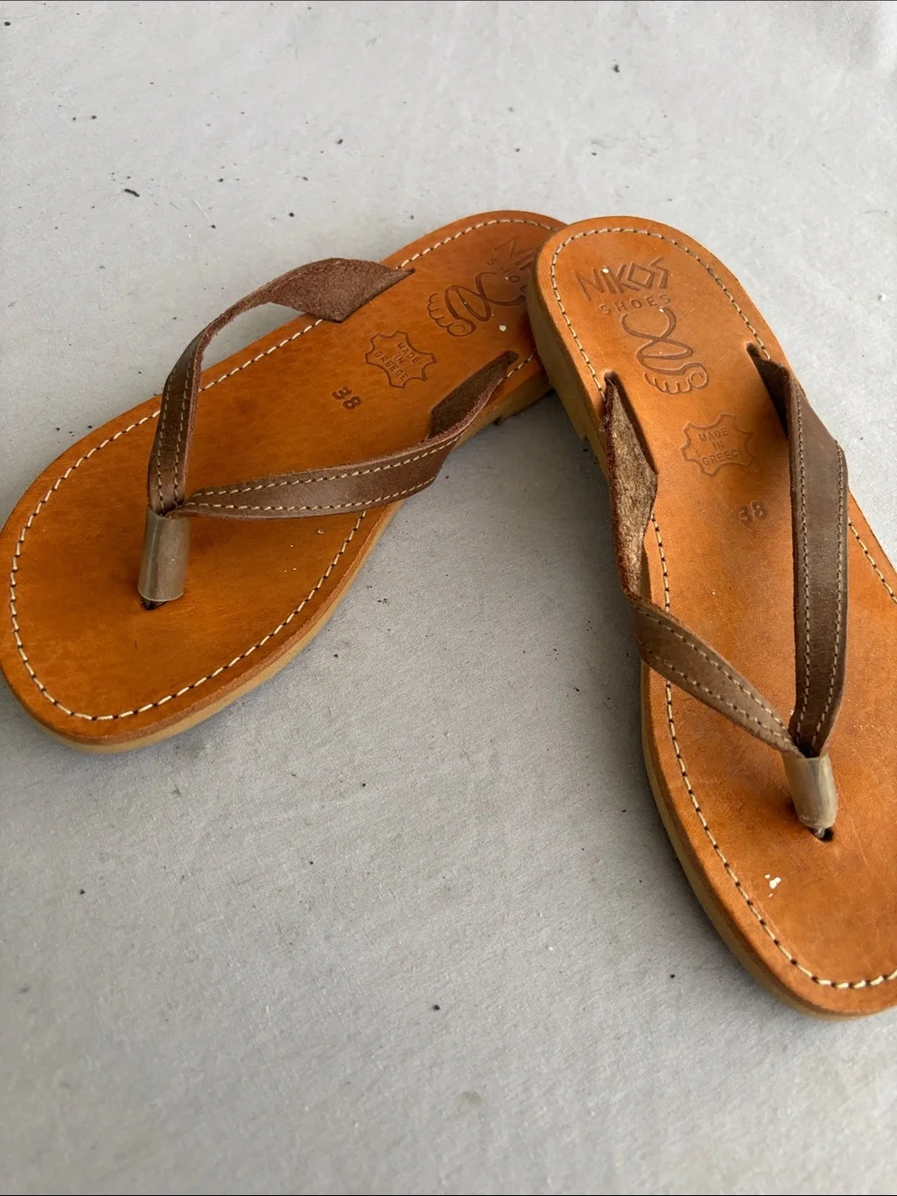 Brown Leather Flip-Flop Sandals